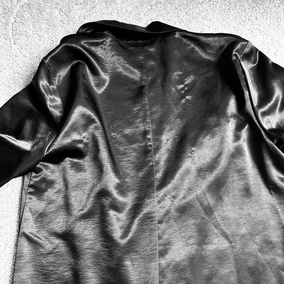 missguided 100% polyester satin blazer in black - Picture 4 of 11